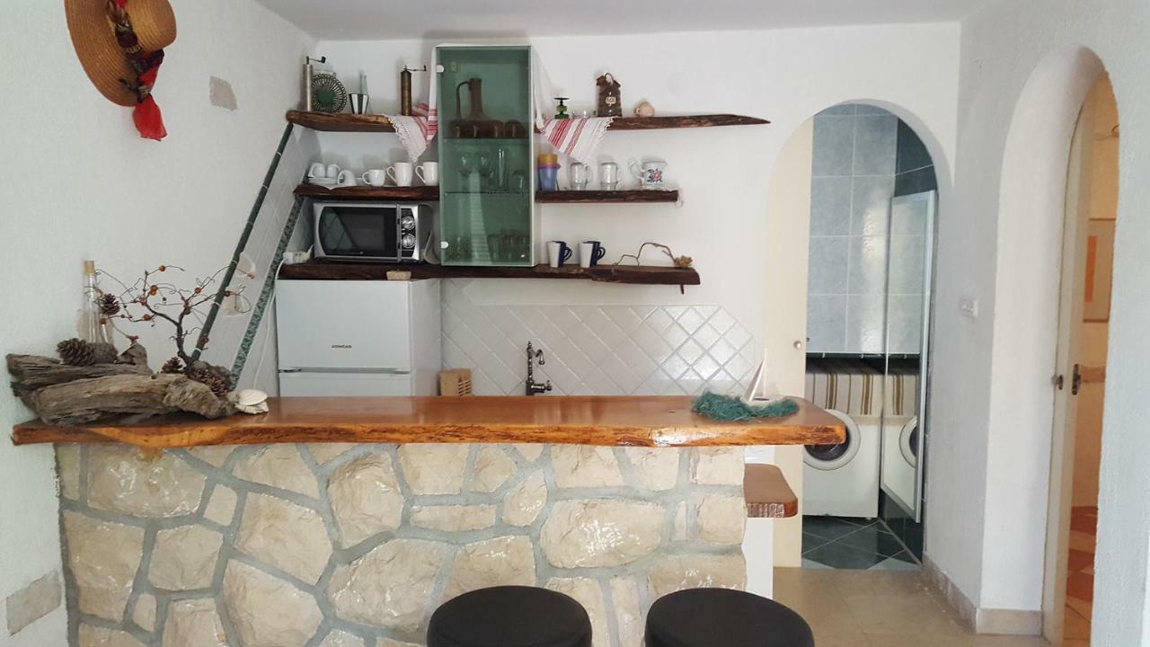 Apartments Lopar Story Екстериор снимка