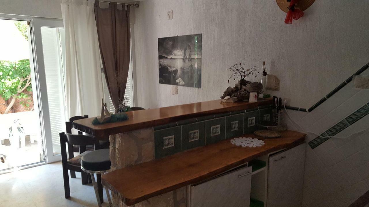 Apartments Lopar Story Екстериор снимка