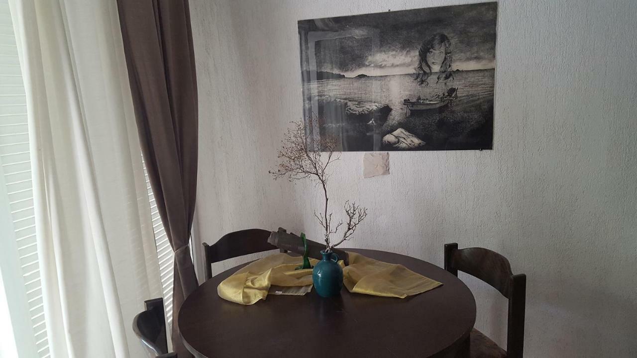 Apartments Lopar Story Екстериор снимка