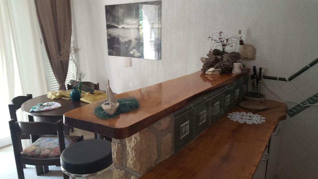 Apartments Lopar Story Екстериор снимка